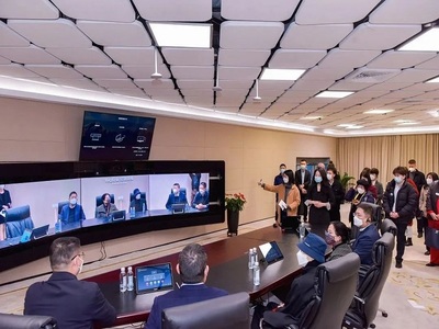 外國駐廈領事官員參訪湖里創新園，共話網絡科技研發新機遇